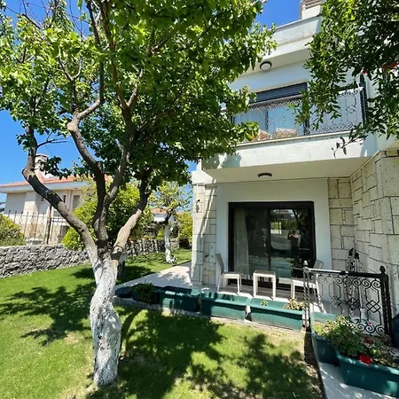 Dalyan Risus Bed and Breakfast